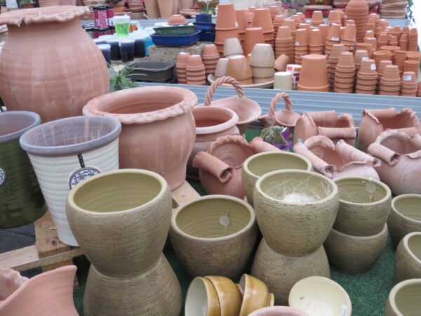 Vasi & contenitori in cotto e ceramica
